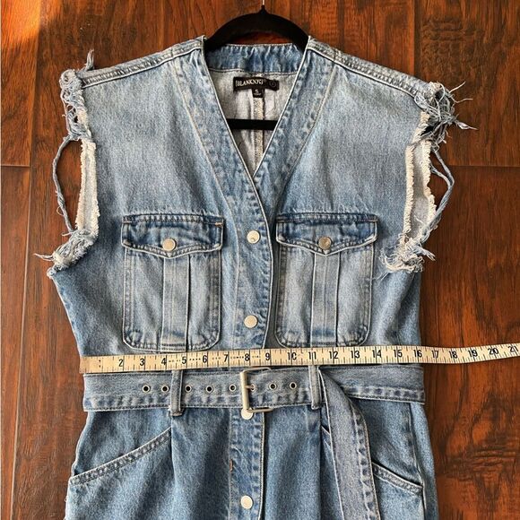 Blank NYC Women’s Distressed Denim Overall Pants Size S - Picture 8 of 12